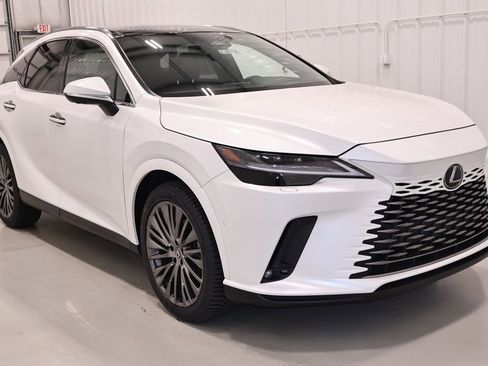Used 2023 Lexus RX 350 AWD w/ Cold Area Package image 4