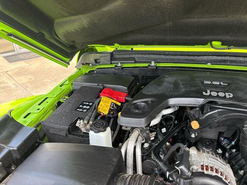 Used 2021 Jeep Gladiator Mojave AWD/4WD image 22