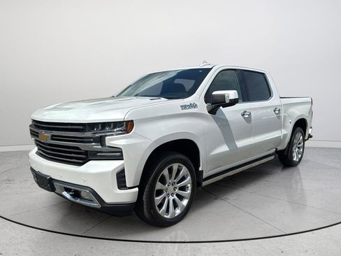 Used 2020 Chevrolet Silverado 1500 High Country w/ Technology Package image 4