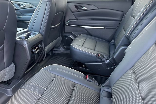 New 2026 Chevrolet Traverse High Country FWD image 19