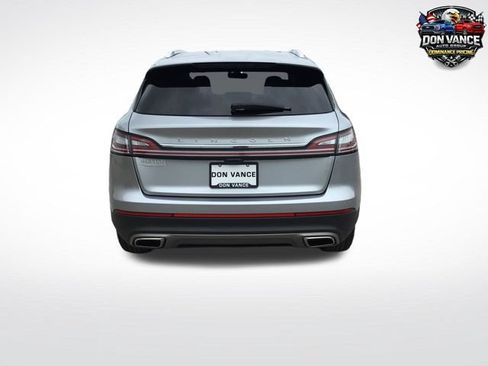 Used 2023 Lincoln Nautilus AWD image 4