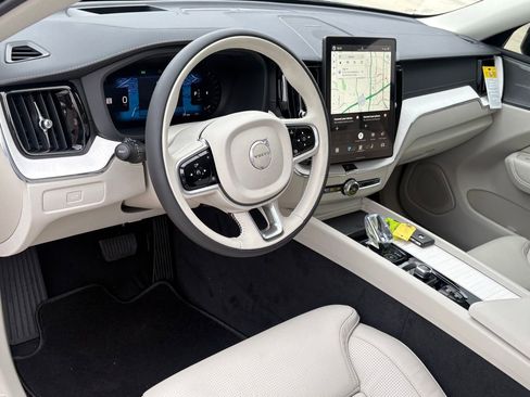 New 2026 Volvo XC60 B5 Ultra w/ Protection Package Premier AWD/4WD image 14