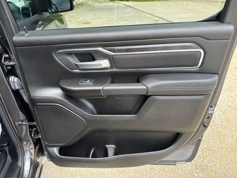 Used 2024 RAM 1500 Big Horn AWD/4WD image 23