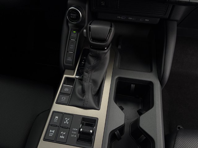 Used 2025 Toyota Land Cruiser AWD/4WD image 31