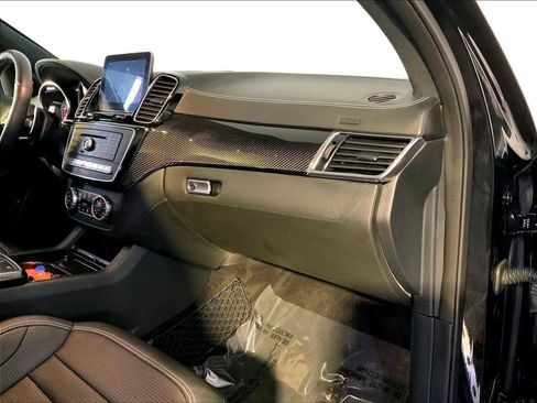 Used 2019 Mercedes-Benz GLE 63 AMG S image 22