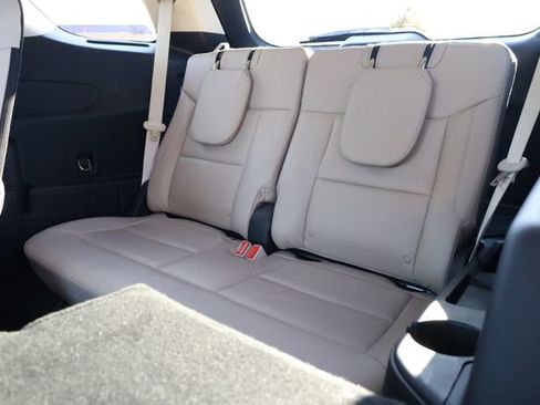 Used 2022 Ford Explorer Limited image 31