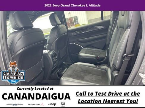 Used 2022 Jeep Grand Cherokee L Laredo AWD/4WD image 17