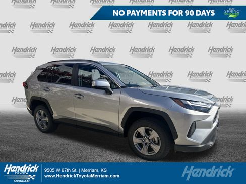 Certified 2025 Toyota RAV4 XLE image 1