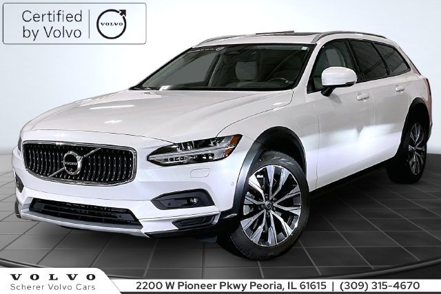 Certified 2025 Volvo V90 B6 Cross Country Plus AWD/4WD image 1
