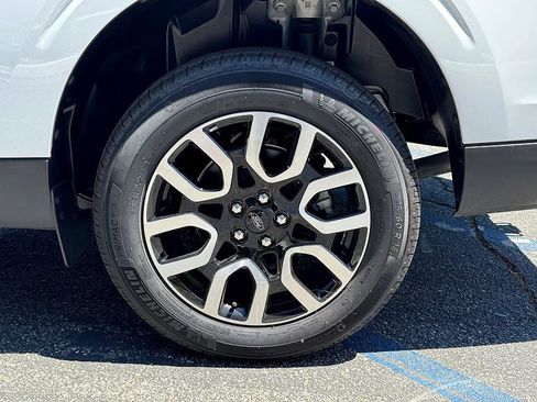 Certified 2024 Ford Maverick Lariat image 14