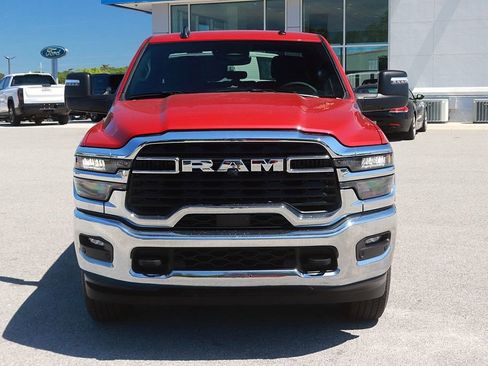 Used 2026 RAM 2500 Big Horn AWD/4WD image 2