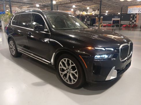 Certified 2026 BMW X7 xDrive40i AWD/4WD image 1