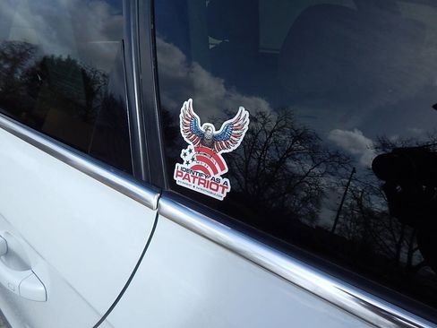 Used 2015 Audi A4 Premium Plus w/ Technology Package image 16