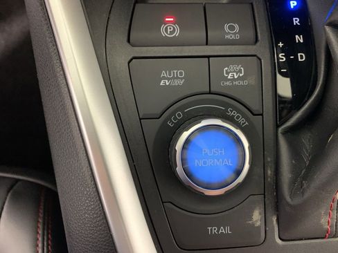 Used 2023 Toyota RAV4 XSE w/ Weather Package image 27