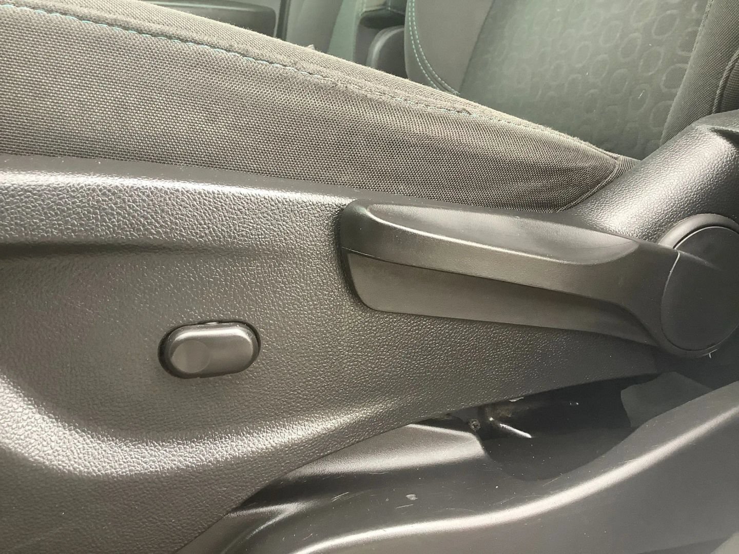 Used 2016 Chevrolet Trax LS FWD image 26