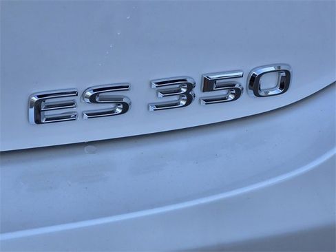 New 2025 Lexus ES 350 w/ Premium Package image 30