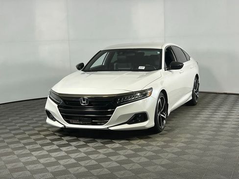 Used 2022 Honda Accord Sport image 10