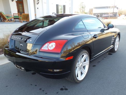 Used 2007 Chrysler Crossfire 2dr Cpe image 11