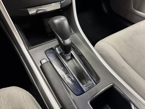 Used 2014 Honda Accord EX image 26