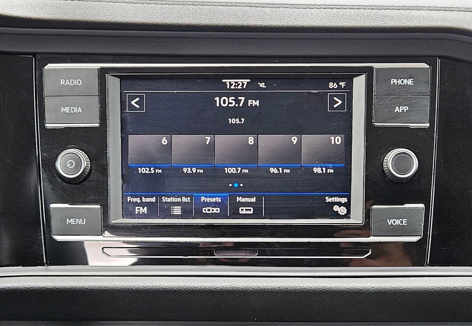 Used 2024 Volkswagen Jetta S FWD image 26