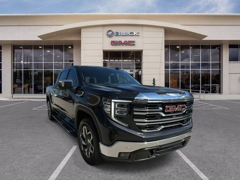 Certified 2023 GMC Sierra 1500 SLT w/ SLT Premium Plus Package image 3