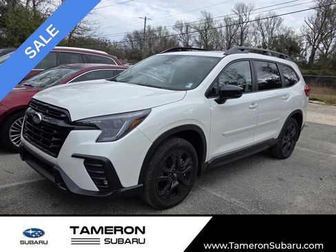 Used 2025 Subaru Ascent Onyx Edition w/ Onyx Package image 1