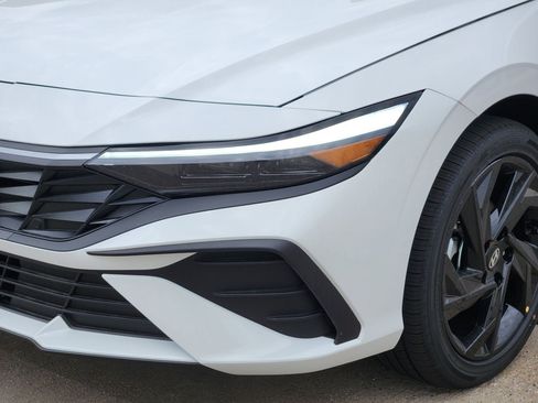 New 2026 Hyundai Elantra Sport FWD image 6