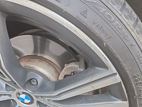 Used 2020 BMW 330i xDrive 330i xDrive w/ M Sport Package image 9