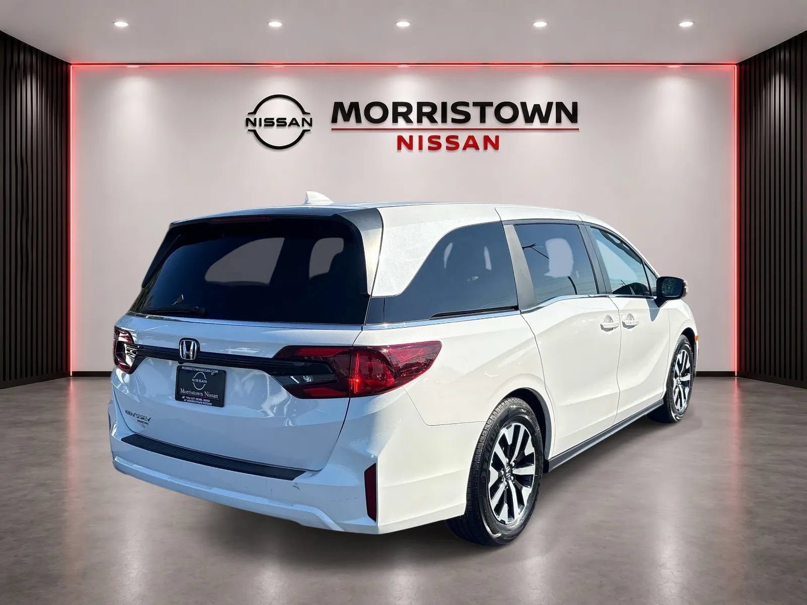 Used 2025 Honda Odyssey EX-L image 3