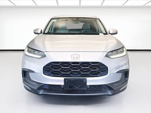 Used 2023 Honda HR-V LX image 2