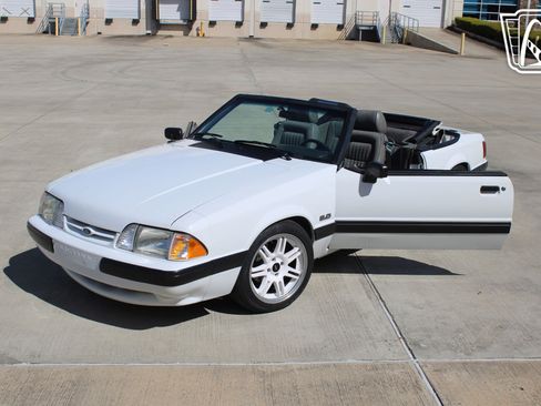 Used 1989 Ford Mustang LX RWD image 22