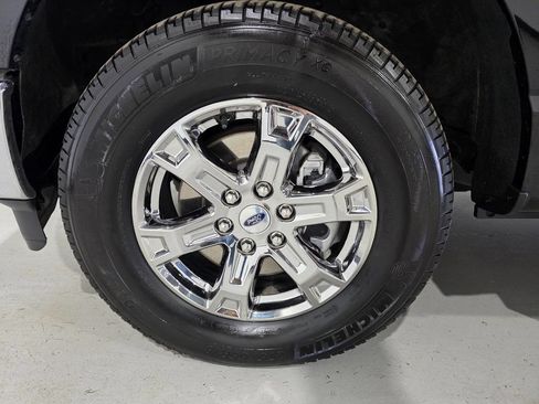 Used 2022 Ford F150 XLT w/ Equipment Group 301A Mid AWD/4WD image 10