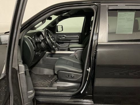 Used 2019 RAM 1500 Big Horn image 16