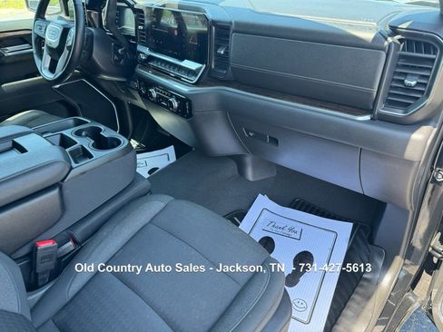 Used 2023 GMC Sierra 1500 SLE w/ X31 Off-Road Package AWD/4WD image 24