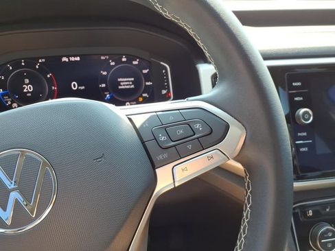 Used 2022 Volkswagen Atlas SE FWD image 10