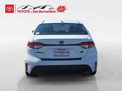 Certified 2026 Toyota Corolla SE FWD image 4