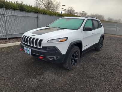 Used 2016 Jeep Cherokee Trailhawk w/ Comfort/Convenience Group