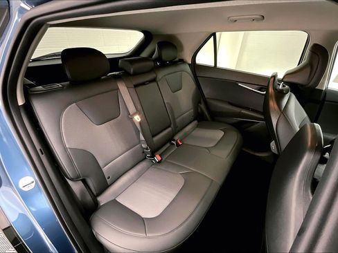 Used 2025 Kia Niro Wind image 16