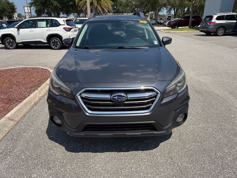 Used 2019 Subaru Outback 2.5i Limited w/ Popular Package #2 AWD/4WD image 14