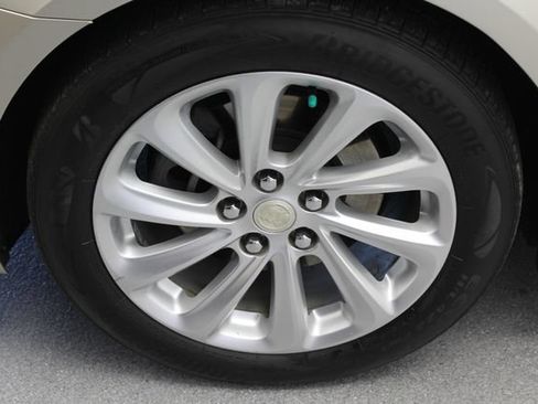 Used 2016 Buick LaCrosse Leather FWD image 30