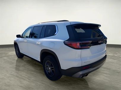 Used 2025 GMC Acadia Elevation