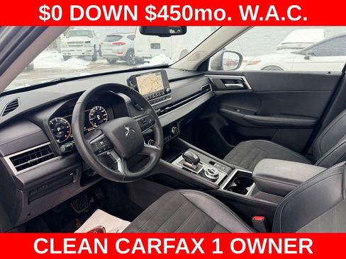 Used 2024 Mitsubishi Outlander SE Black Edition image 20