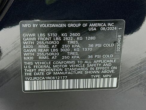 Used 2024 Volkswagen Atlas SE image 35