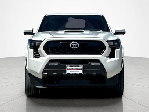Certified 2024 Toyota Tacoma TRD Sport w/ TRD Sport Premium Package AWD/4WD image 8