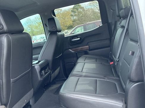 Used 2019 Chevrolet Silverado 1500 LT Trail Boss image 6