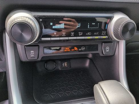 Certified 2024 Toyota RAV4 LE AWD/4WD image 22