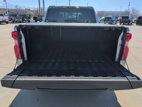 Certified 2025 Chevrolet Silverado 1500 High Country w/ High Country Premium Package image 33