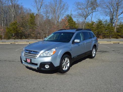 Used 2013 Subaru Outback 2.5i Limited w/ Moonroof Pkg image 57