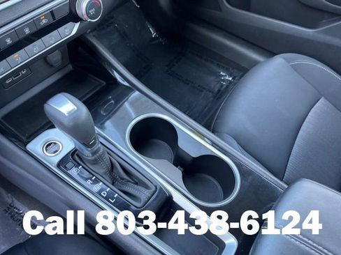Used 2024 Nissan Altima 2.5 SV FWD image 25