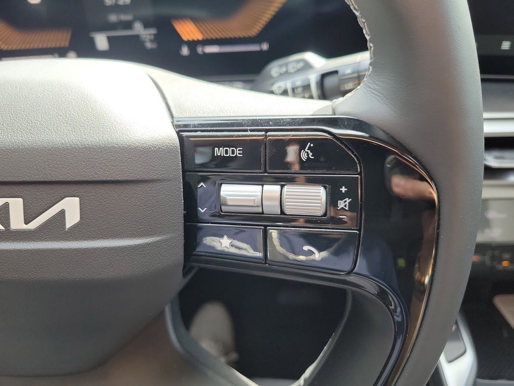 New 2026 Kia Sorento S w/ S Panoramic Sunroof Package FWD image 28